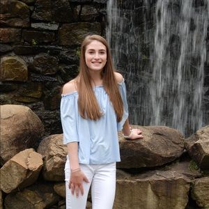 Meet your Posher, Lizzie